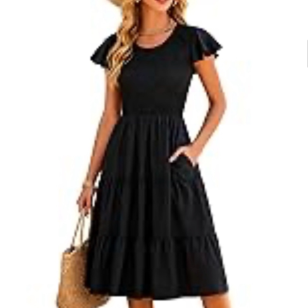 NWT. Berydress Black Smocked Top Tiered Flutter Sleeve Midi Dress. Size M